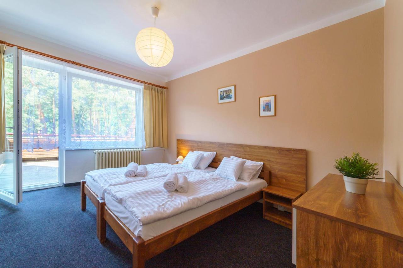Hotel Hladina Nebrich Eksteriør bilde