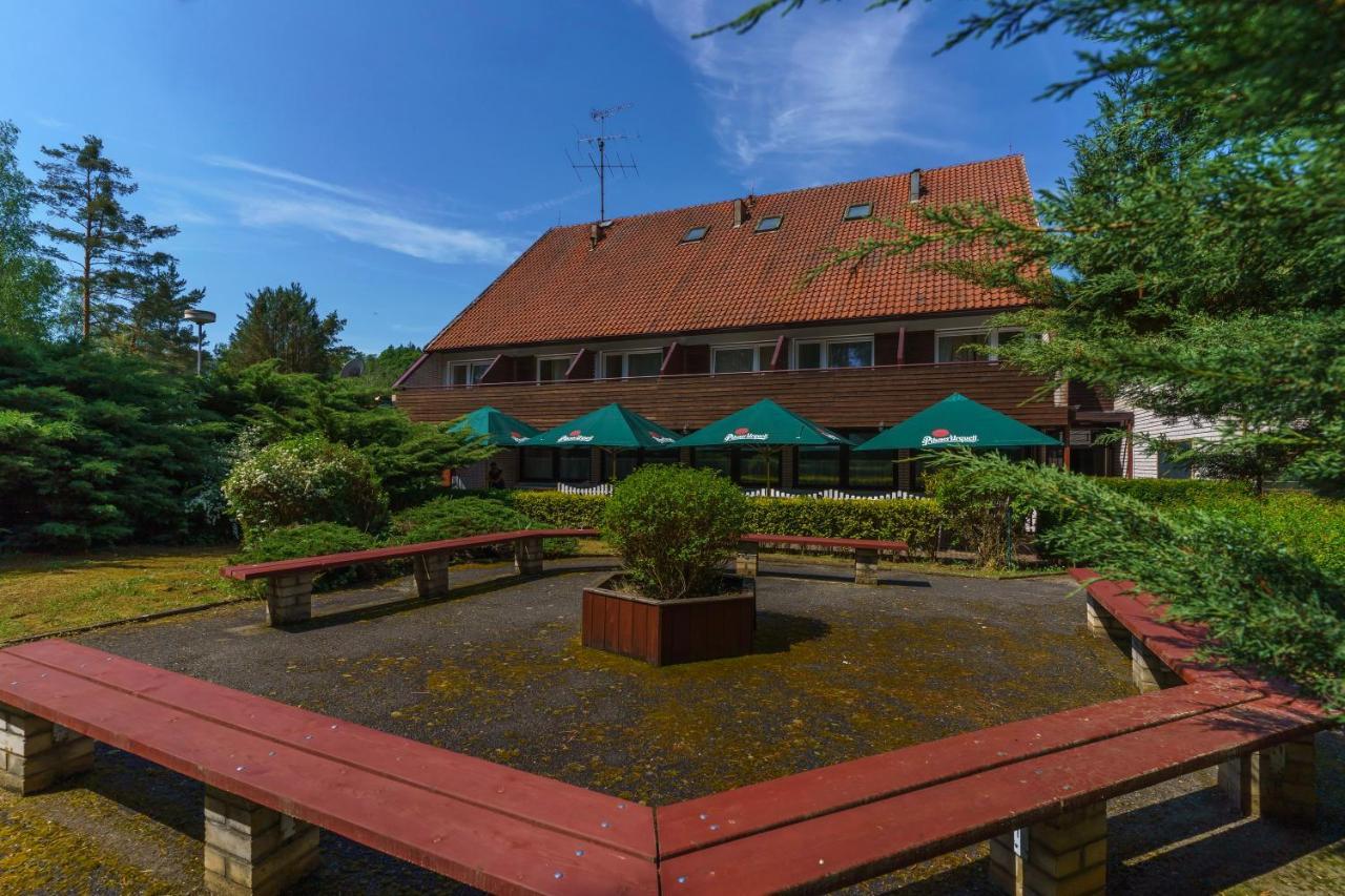 Hotel Hladina Nebrich Eksteriør bilde