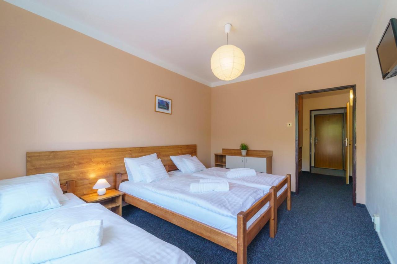 Hotel Hladina Nebrich Eksteriør bilde